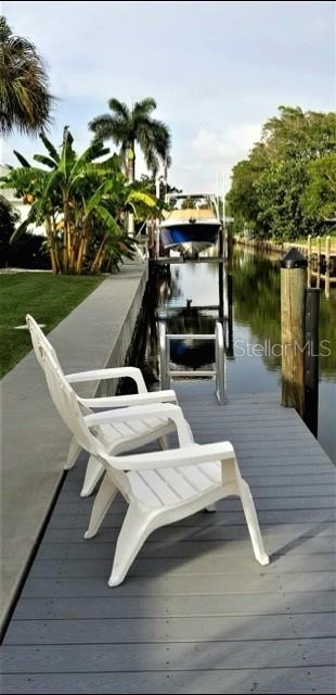 Image 2 of 16 For 600 Jungle Queen Way