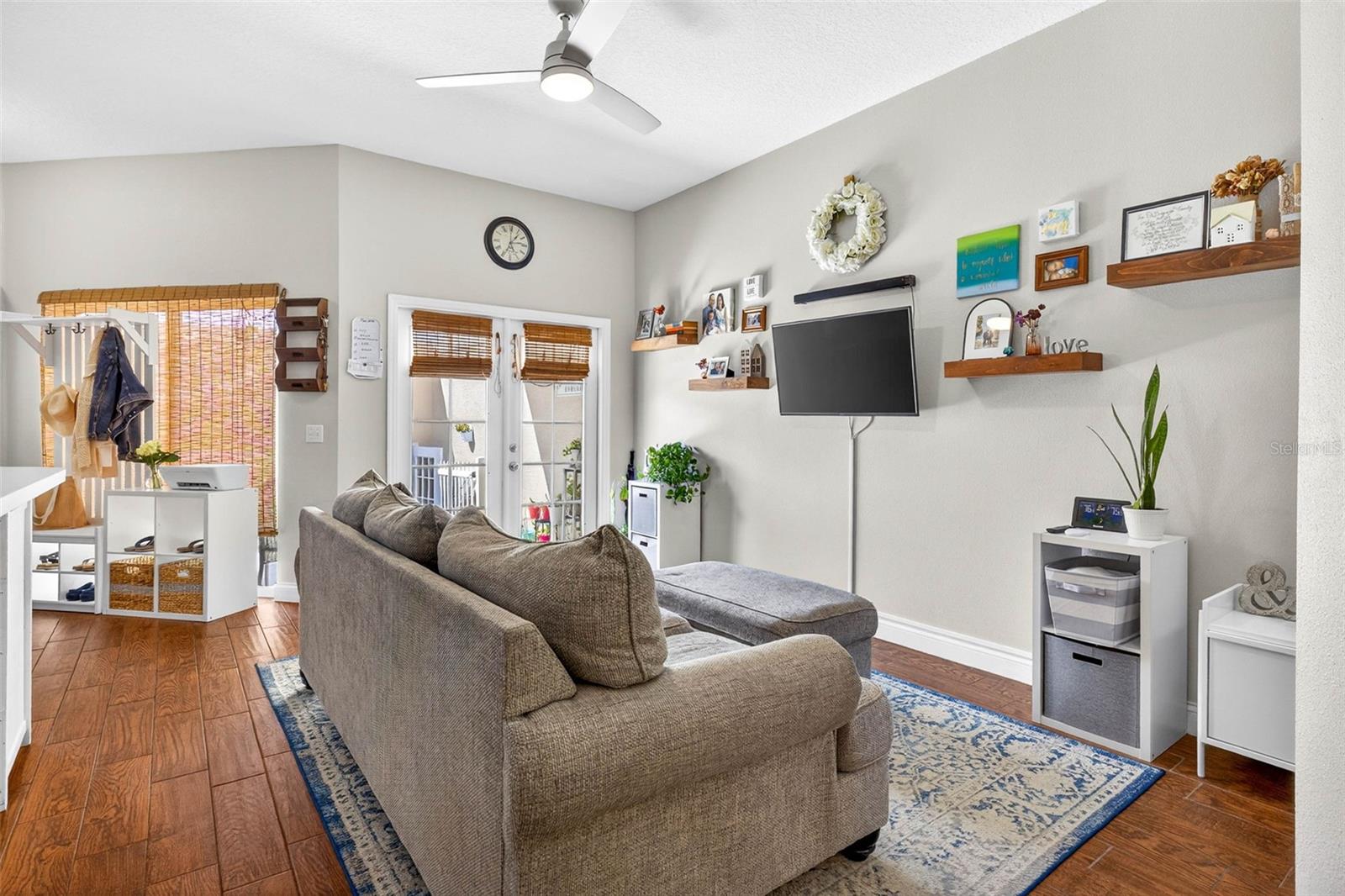 Image 24 of 54 For 238 Columbia Drive