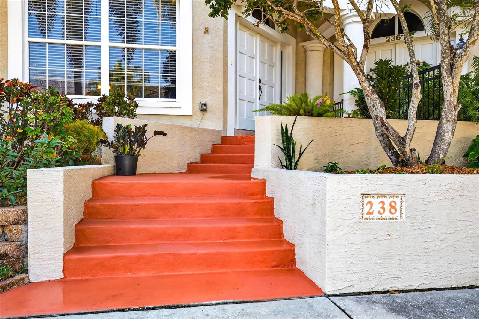 Image 3 of 54 For 238 Columbia Drive