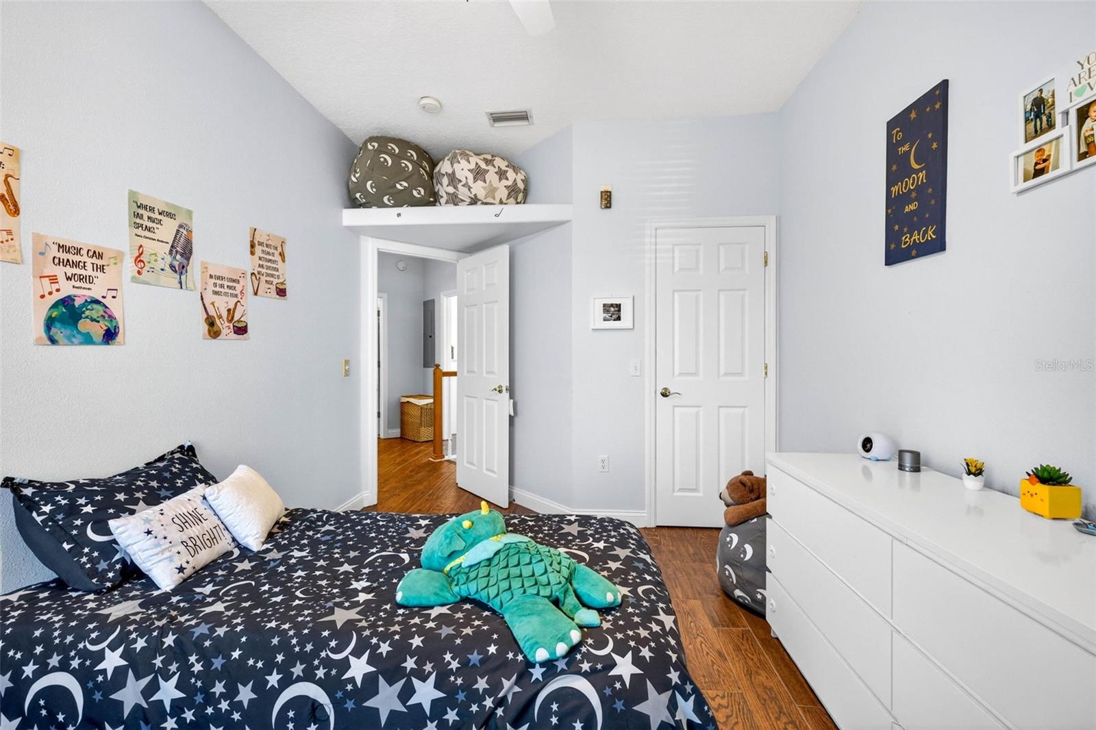 Image 36 of 54 For 238 Columbia Drive