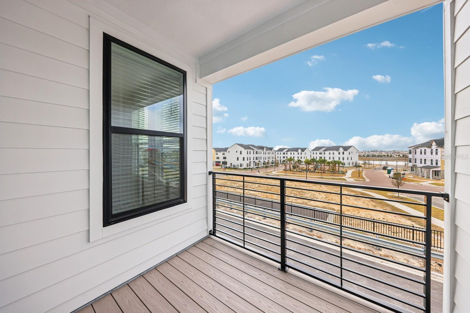 Image 33 of 39 For 15315 Hamlin Park Drive