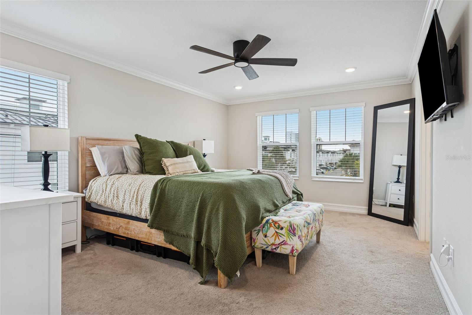 Image 28 of 42 For 5351 Bridge Street 24