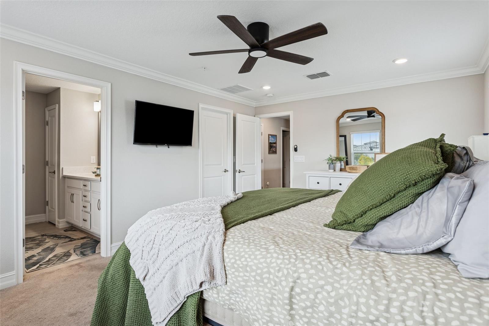 Image 29 of 42 For 5351 Bridge Street 24