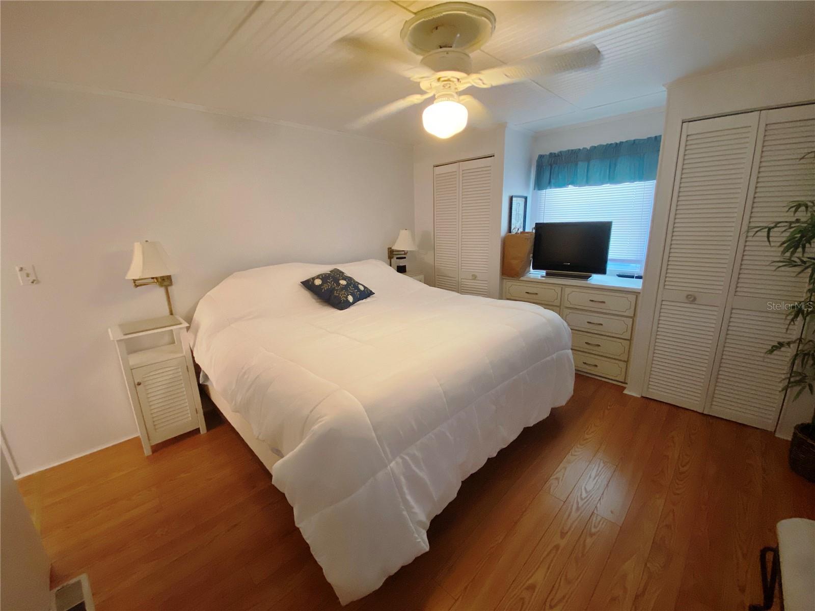 Image 9 of 18 For 104 Americana Court Ne 207