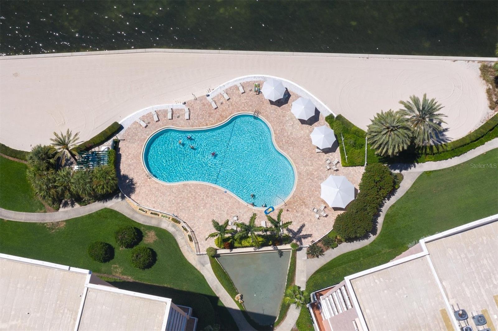 Image 14 of 74 For 4993 Bacopa Lane S 705