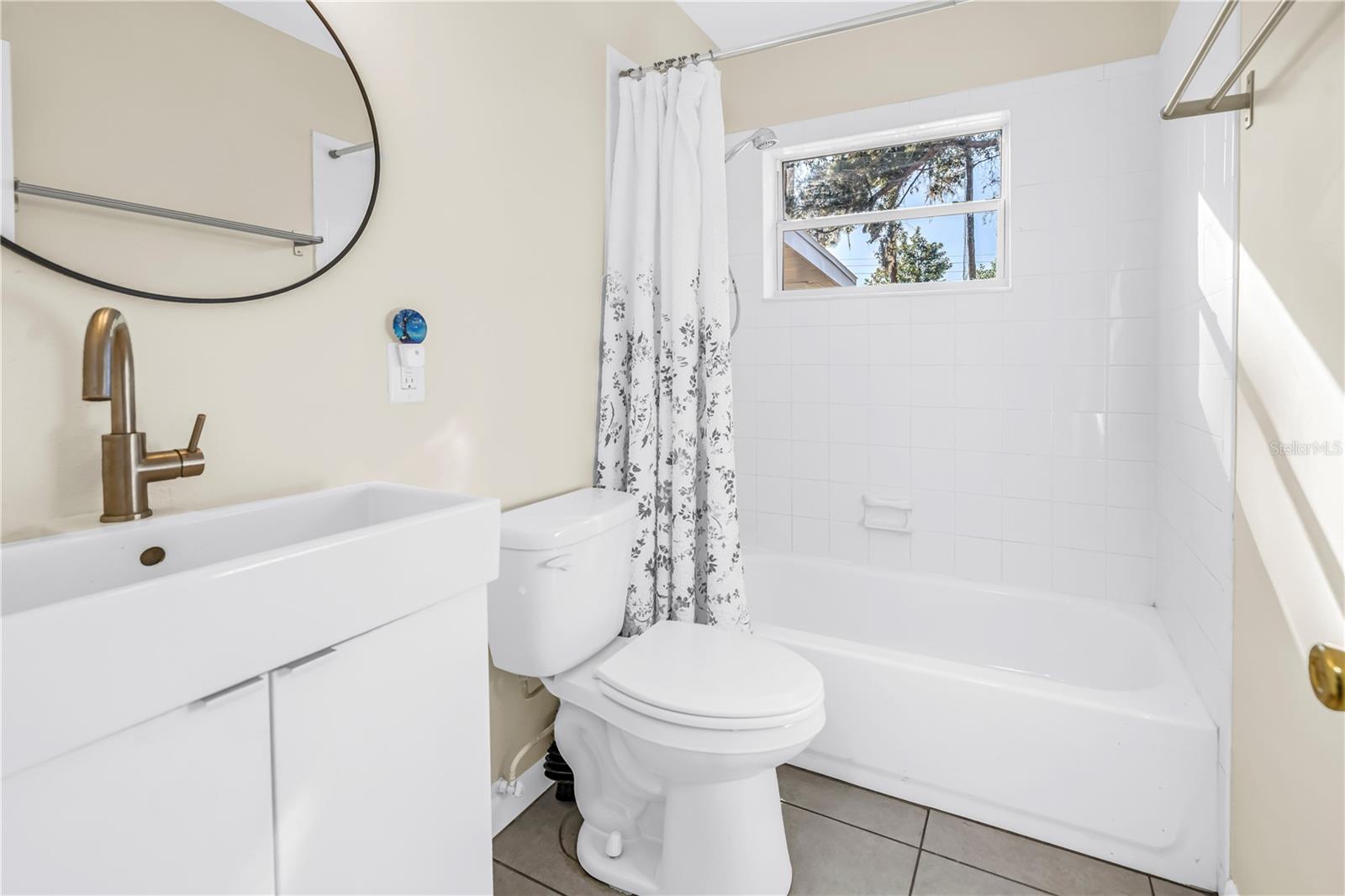 Image 11 of 20 For 8972 79th Avenue