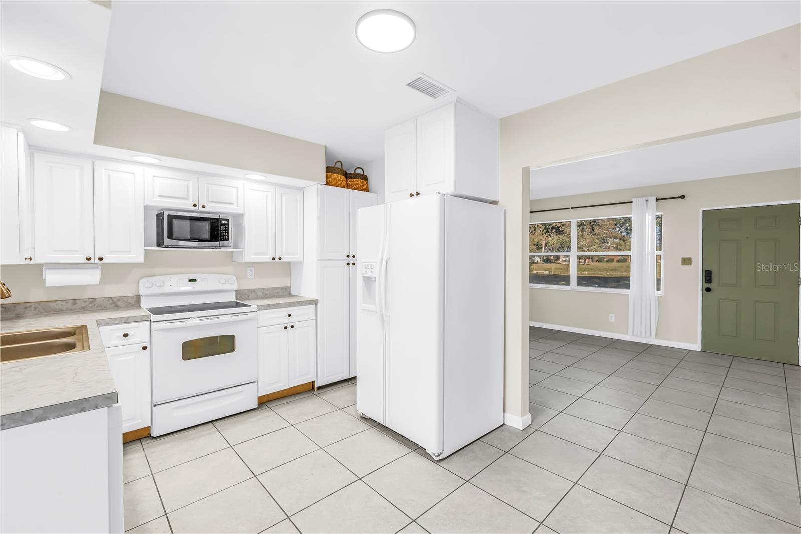 Image 9 of 20 For 8972 79th Avenue