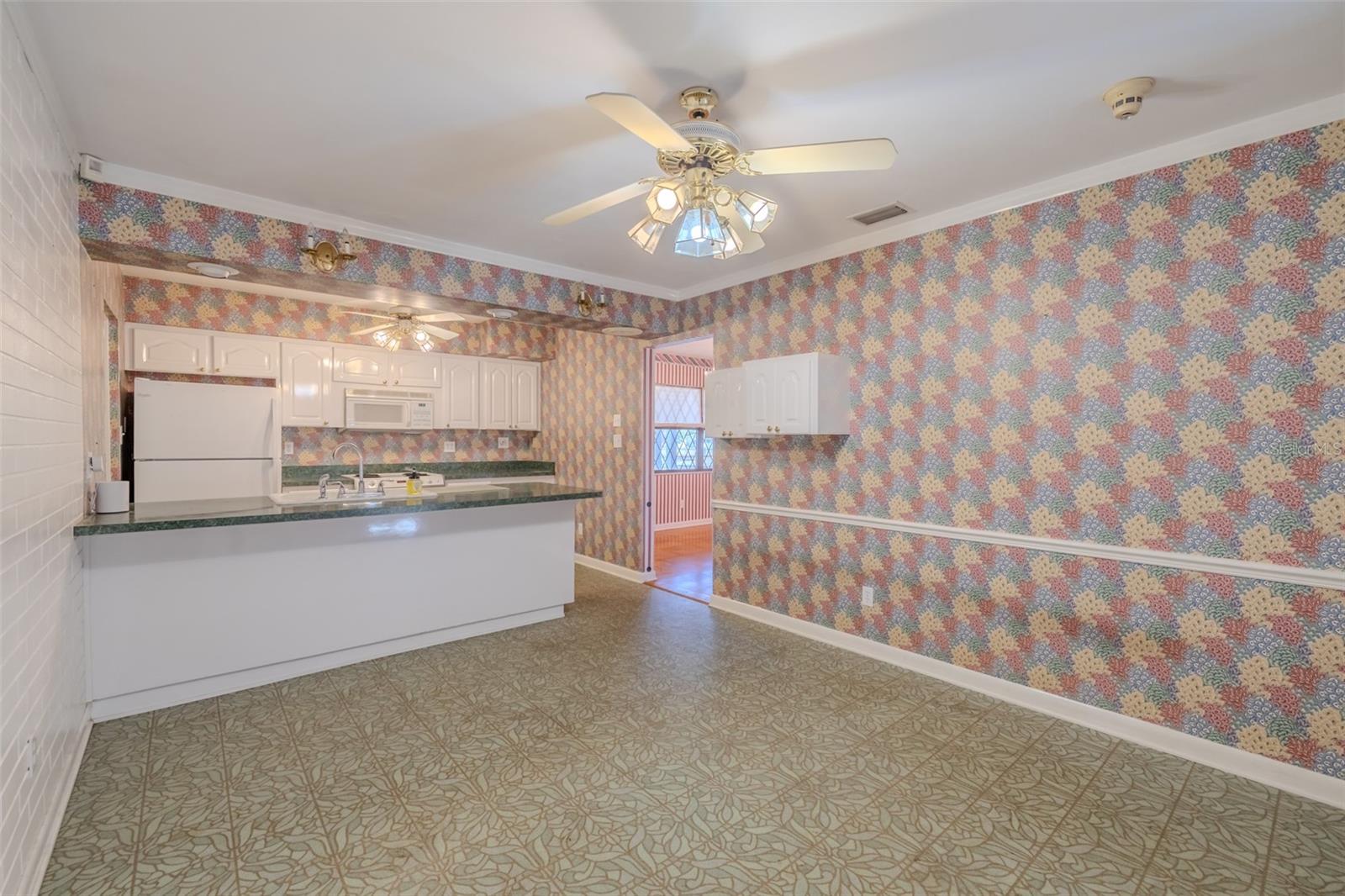 Image 13 of 62 For 1109 Orangewalk Drive