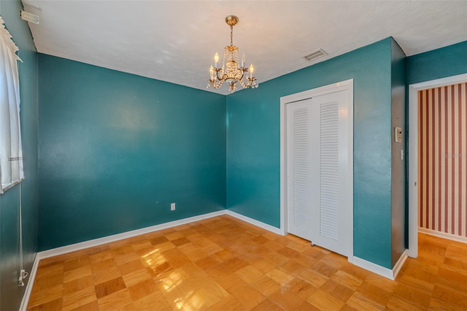 Image 23 of 62 For 1109 Orangewalk Drive