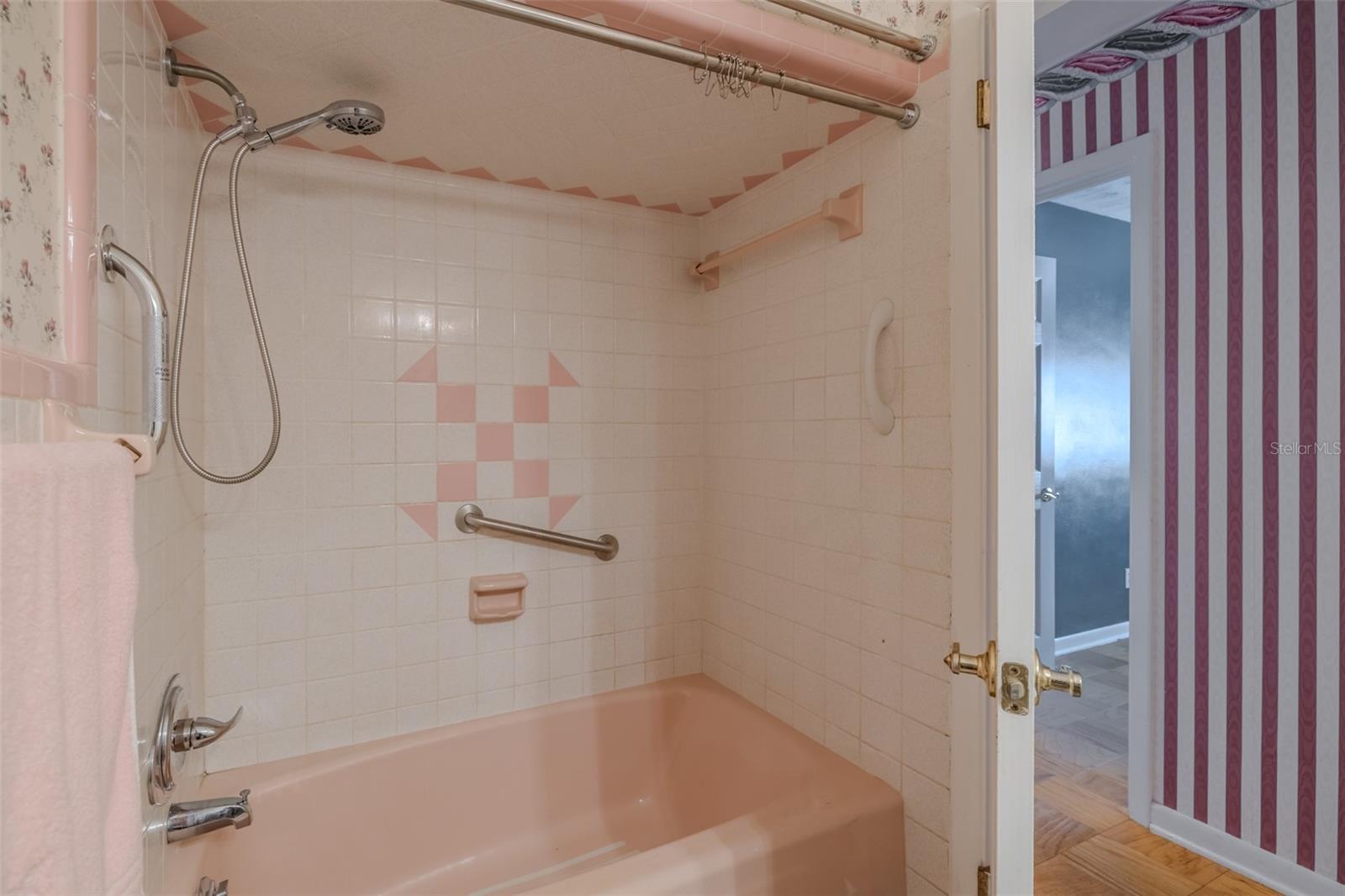 Image 25 of 62 For 1109 Orangewalk Drive