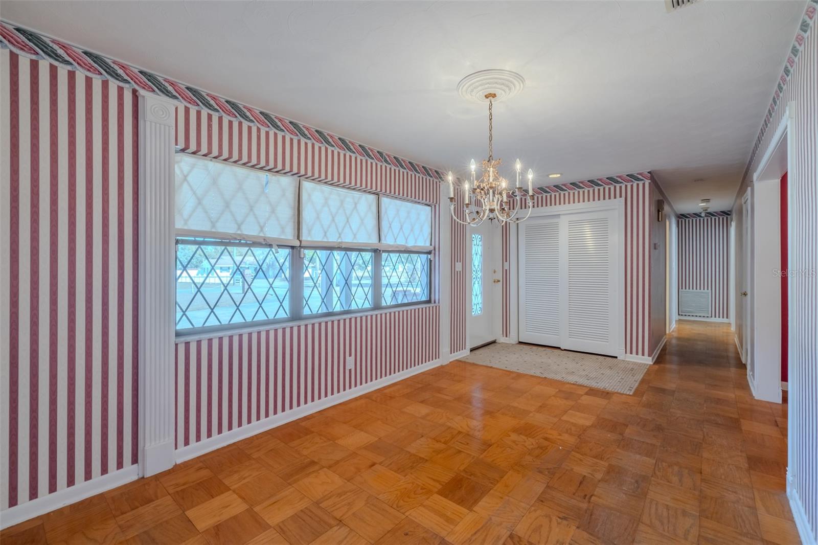 Image 30 of 62 For 1109 Orangewalk Drive