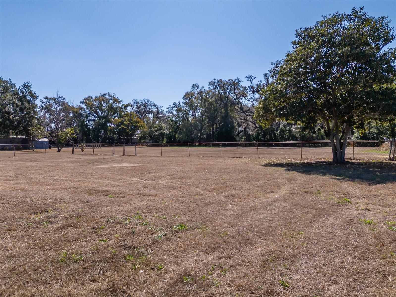 Image 39 of 62 For 1109 Orangewalk Drive