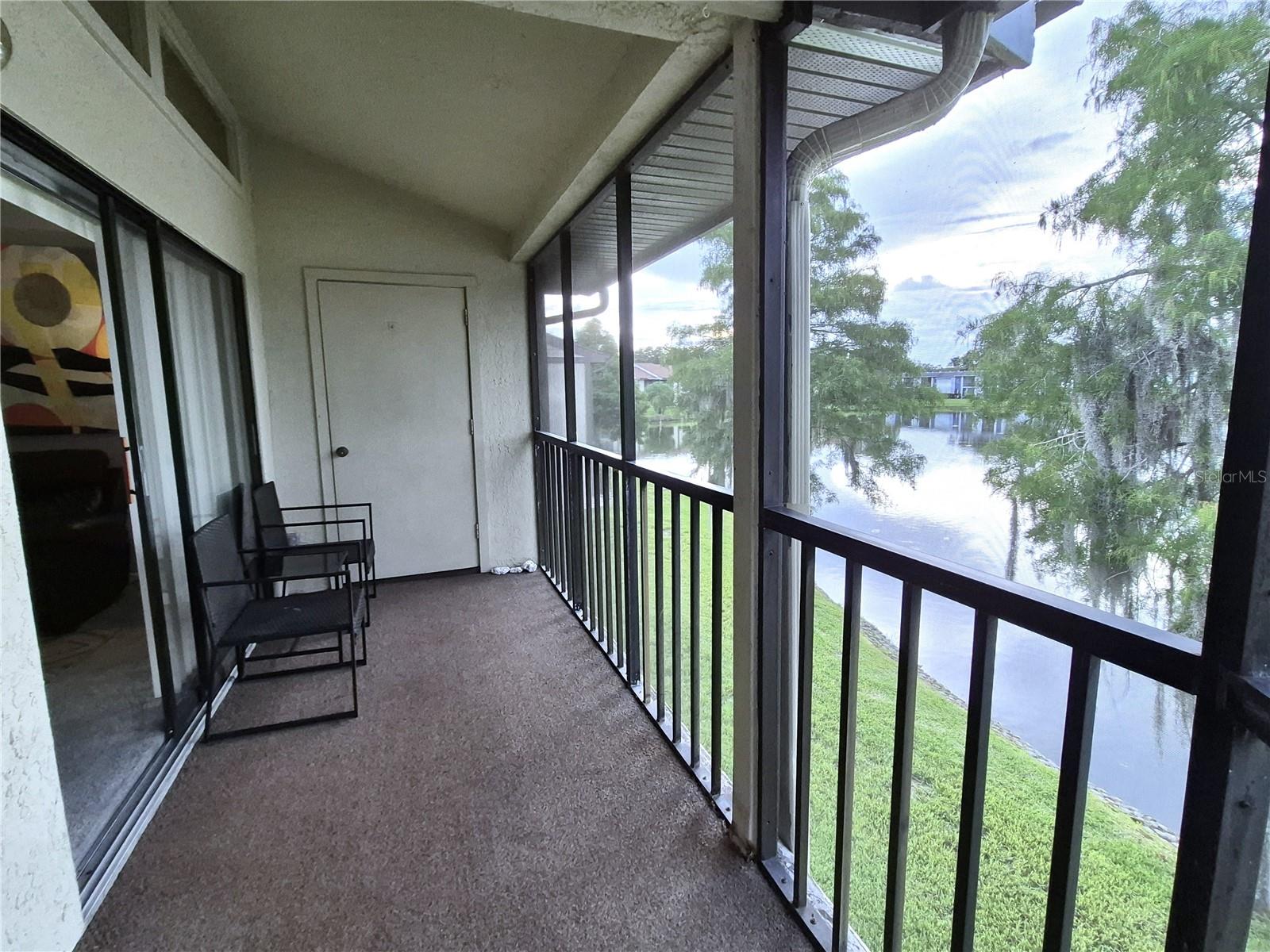 Image 18 of 22 For 270 Woodlake Wynde 270