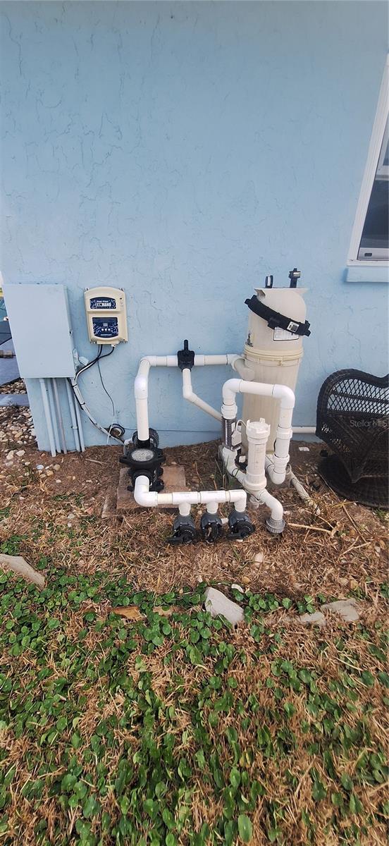 Image 14 of 16 For 6019 Venetian Boulevard Ne