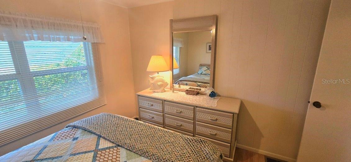 Image 19 of 23 For 40 Concord Lane