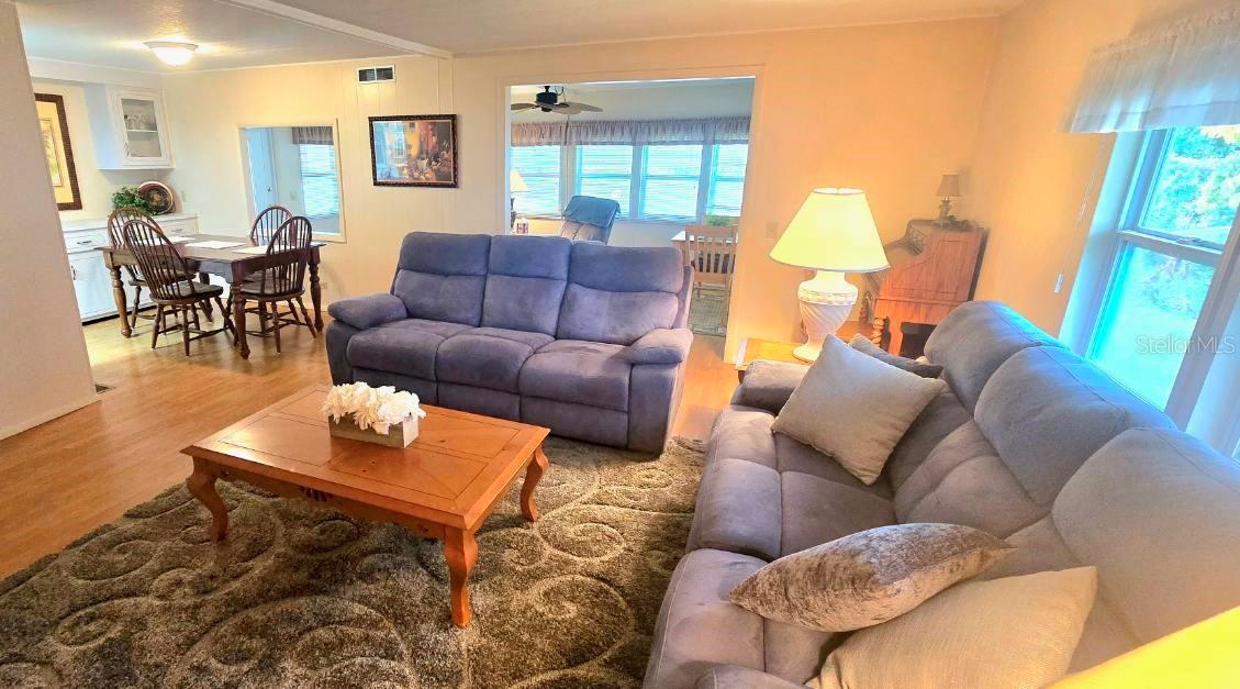 Image 9 of 23 For 40 Concord Lane