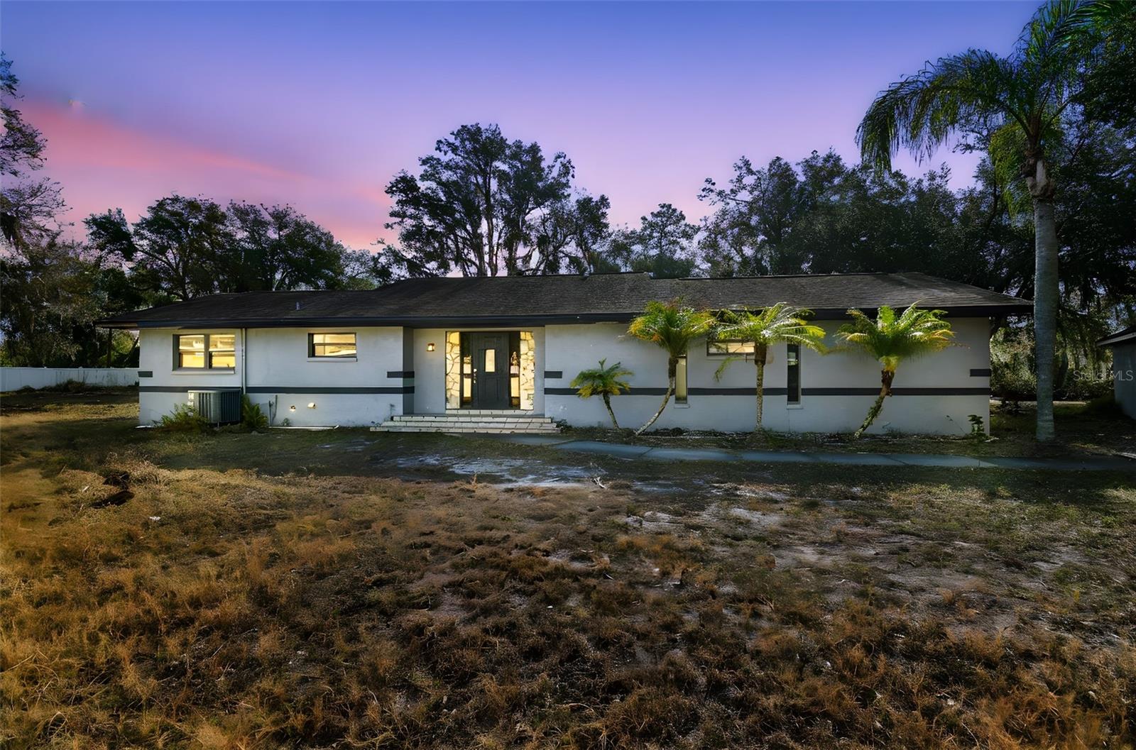 Listing photo id 0 for 10001 Water Works Lane