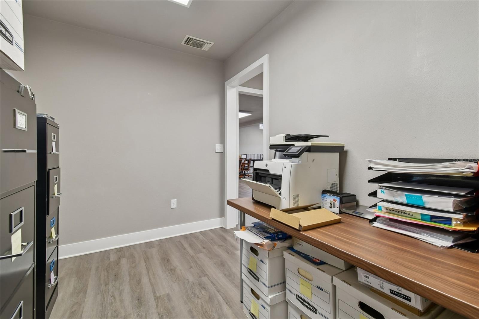 Listing photo id 19 for 10001 Water Works Lane