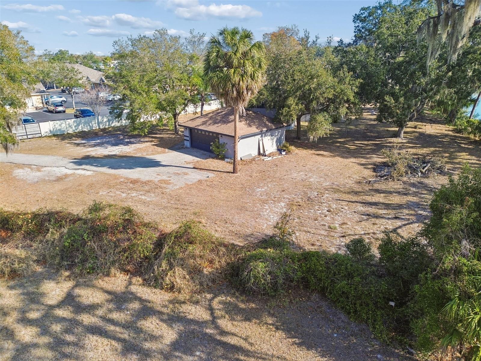 Listing photo id 38 for 10001 Water Works Lane