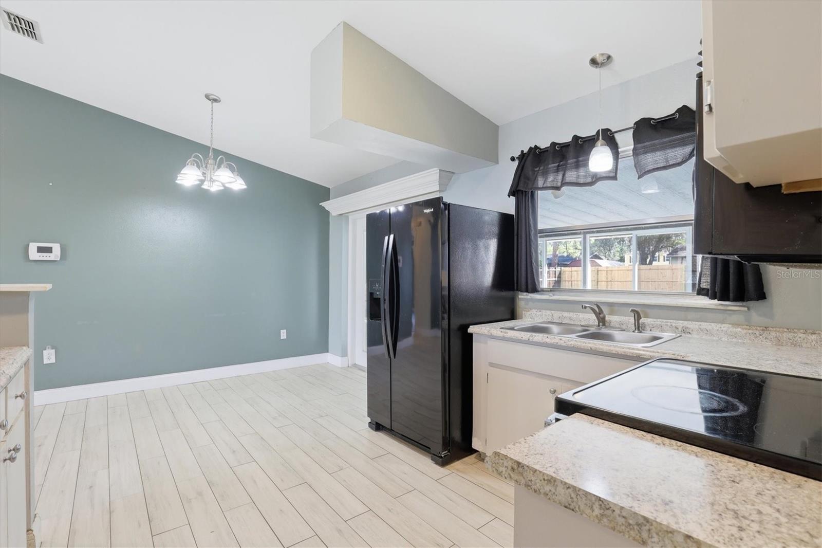 Image 14 of 58 For 5314 Harbinger Road