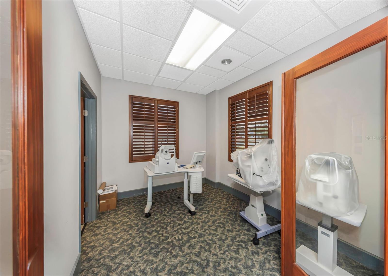 Image 17 of 55 For 2346 Drew Street 1f