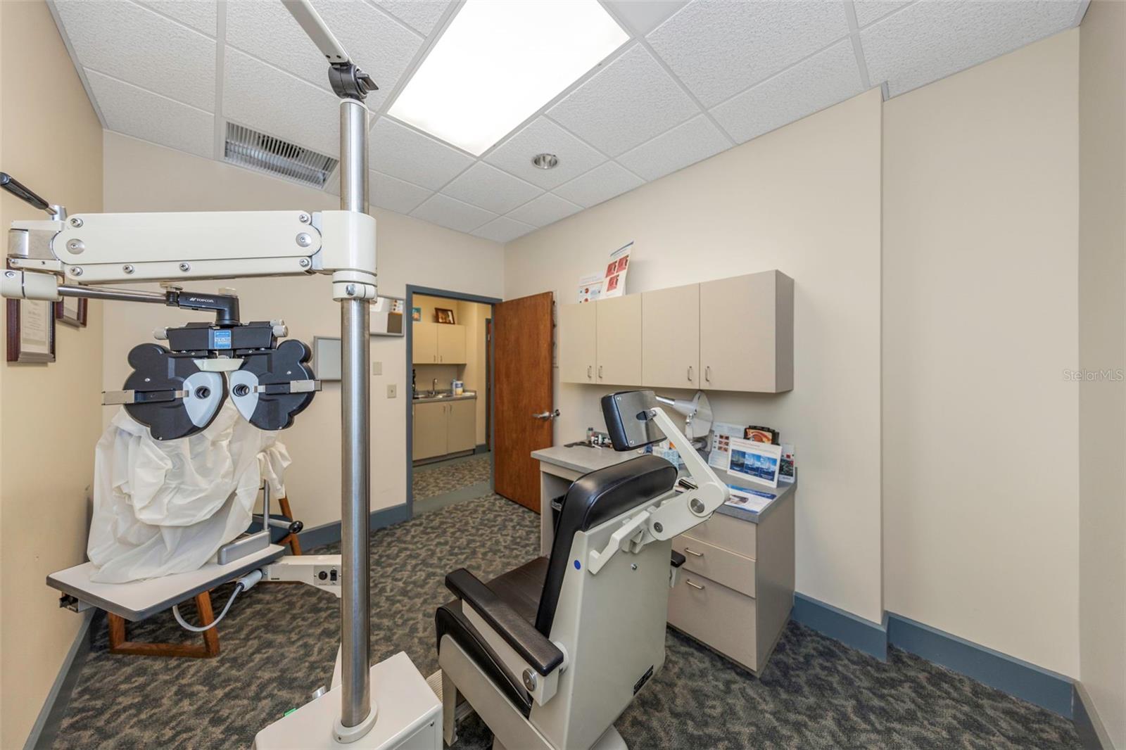 Image 42 of 55 For 2346 Drew Street 1f