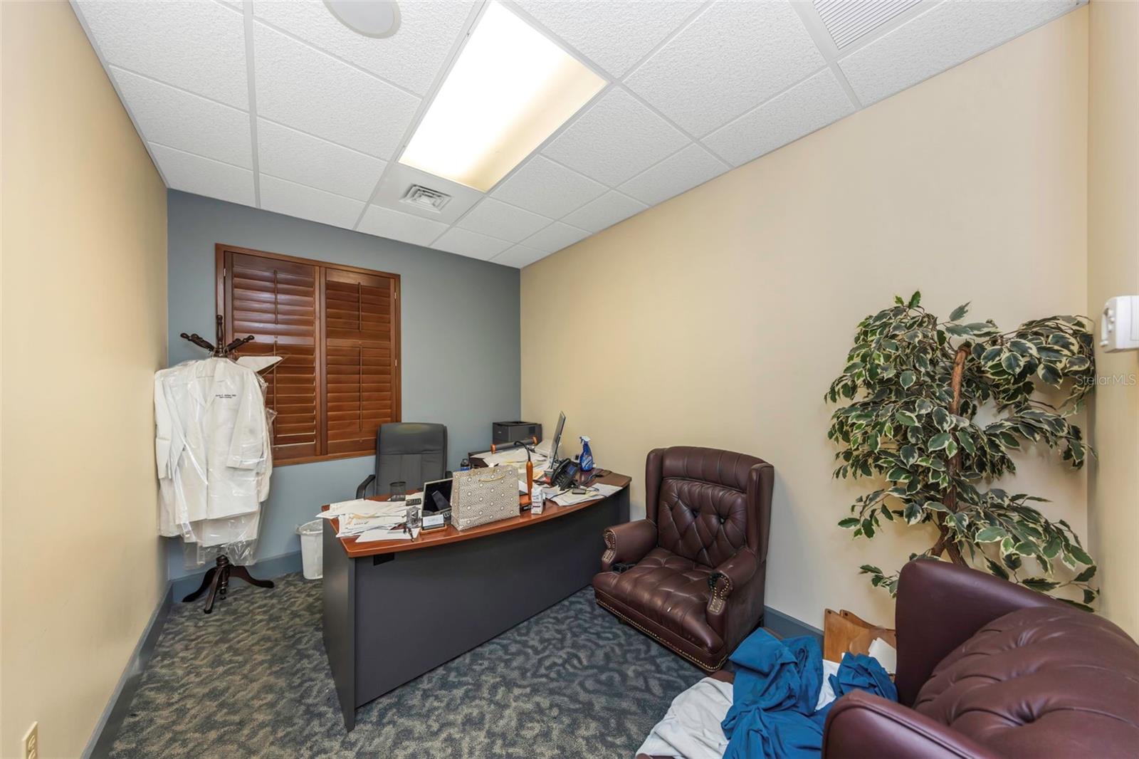 Image 5 of 55 For 2346 Drew Street 1f