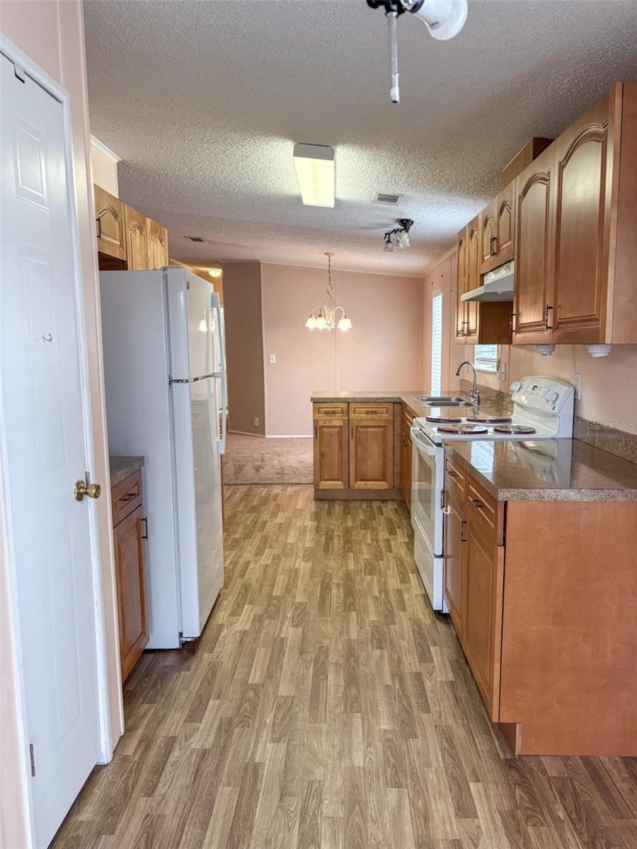 Image 13 of 41 For 3505 Meteor Place