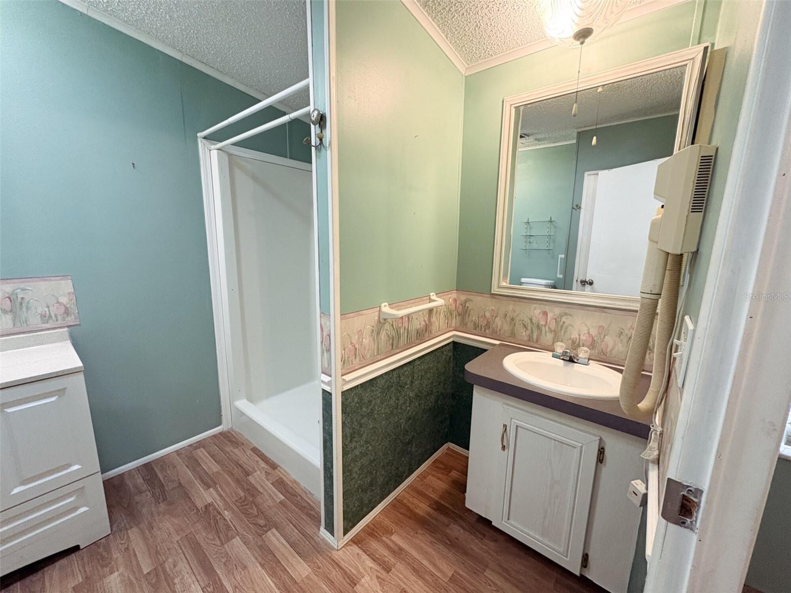 Image 21 of 41 For 3505 Meteor Place