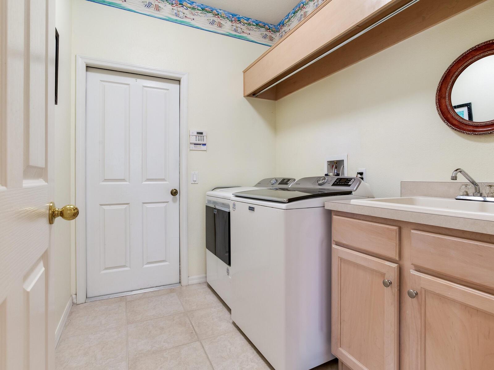 Image 47 of 64 For 10228 Estuary Drive