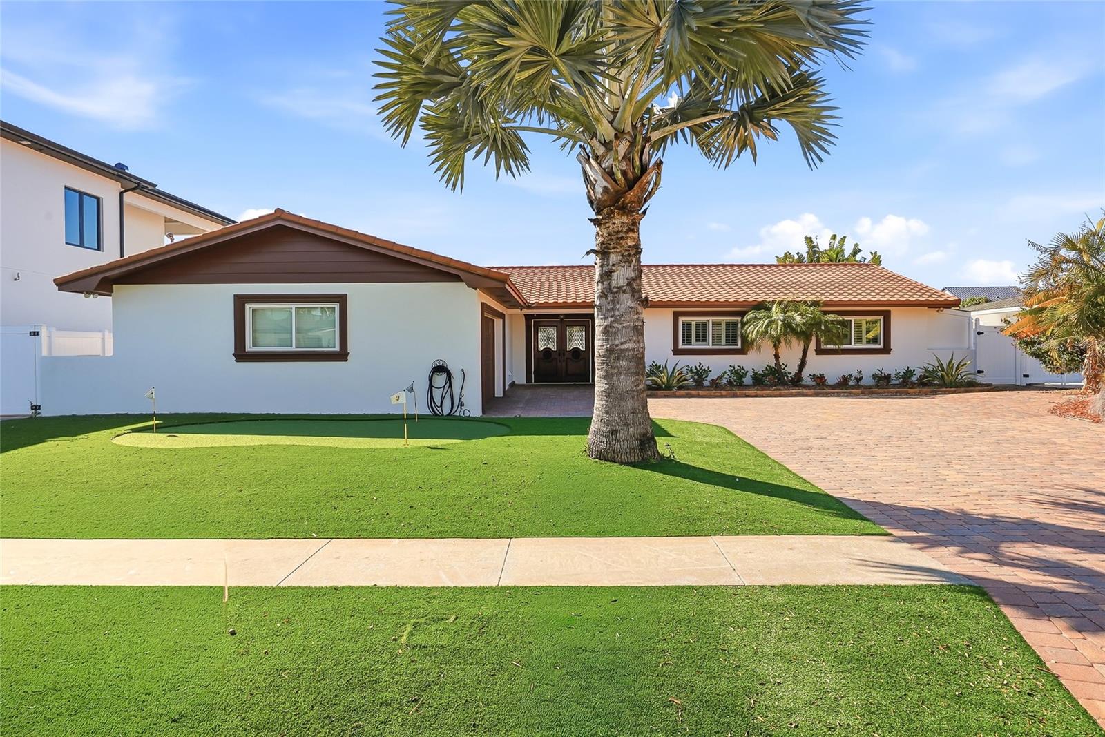 Details for 3918 Americana, TAMPA, FL 33634