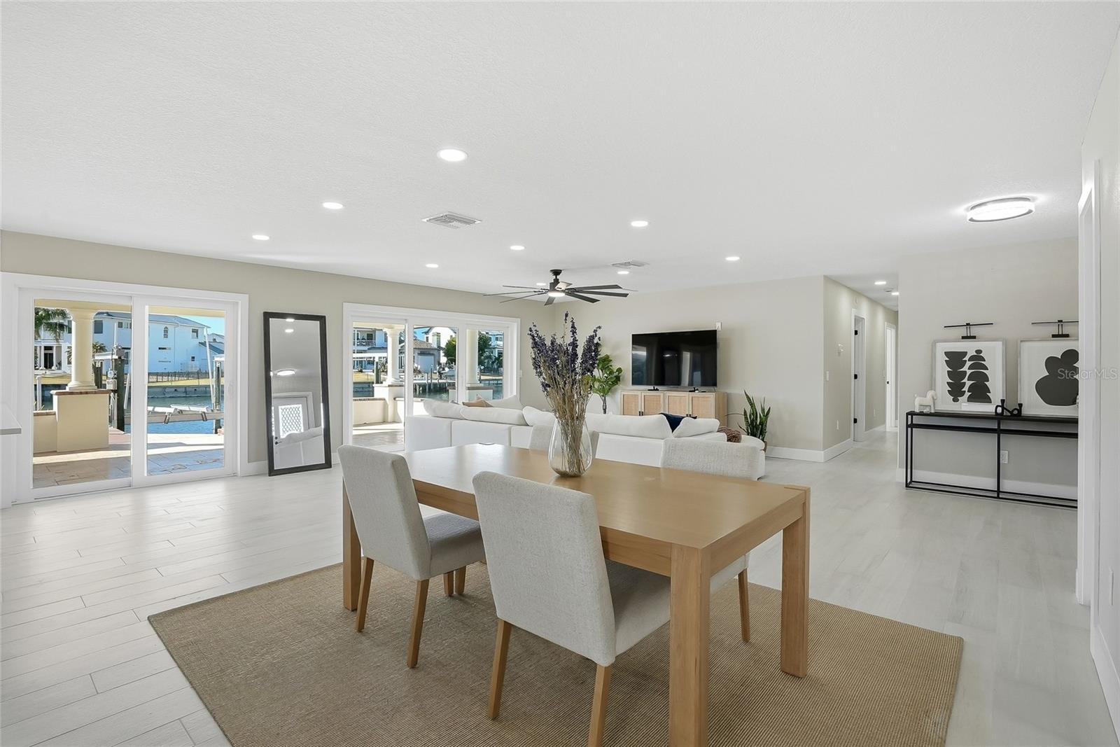 Image 12 of 60 For 3918 Americana