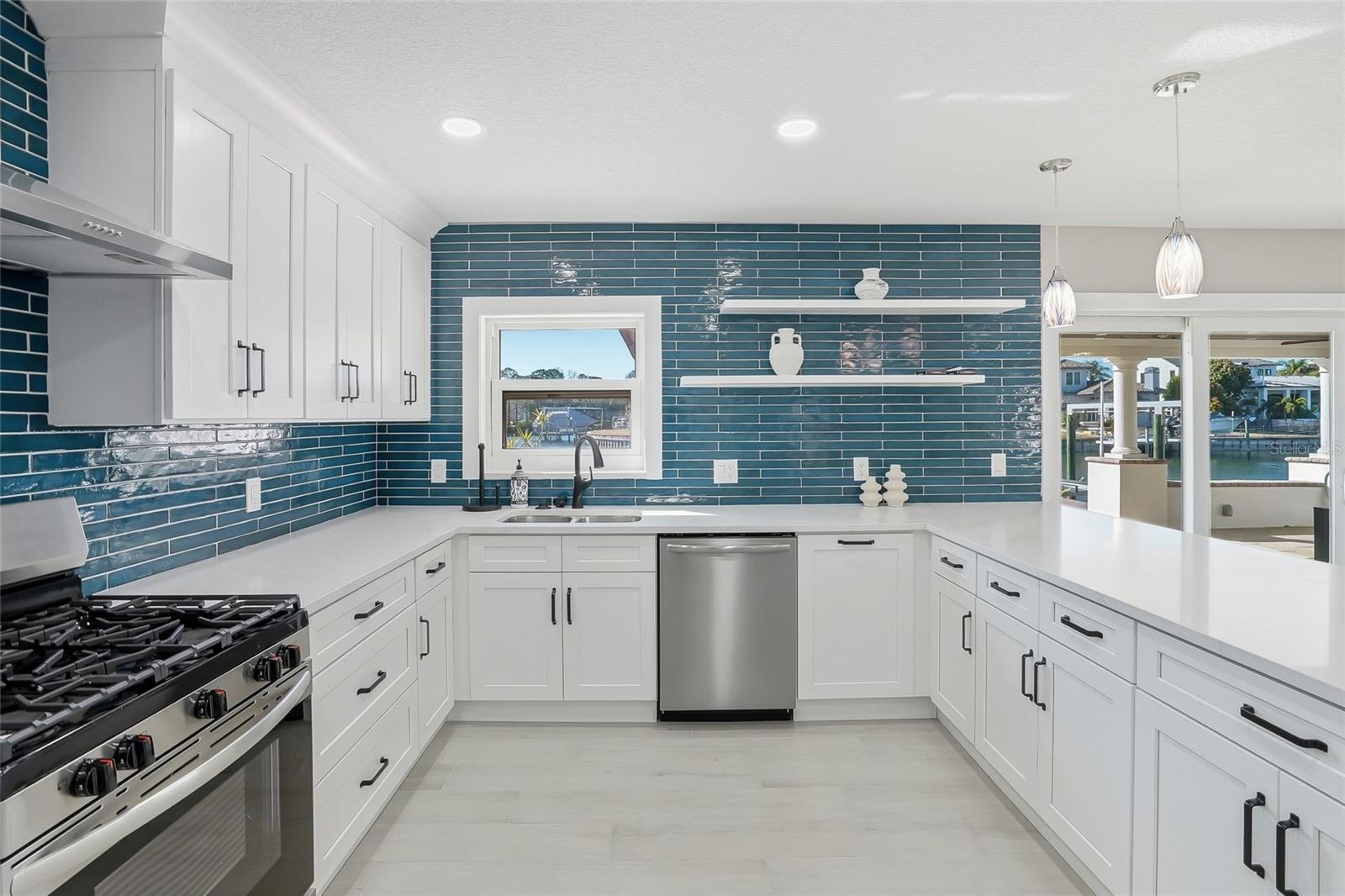 Image 21 of 60 For 3918 Americana