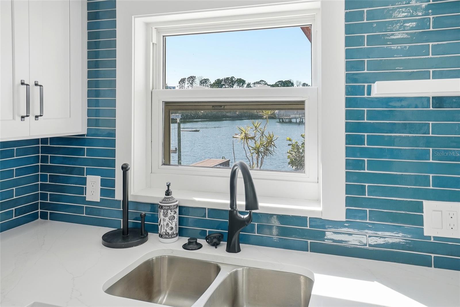 Image 22 of 60 For 3918 Americana