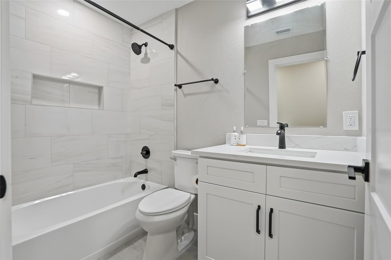 Image 36 of 60 For 3918 Americana