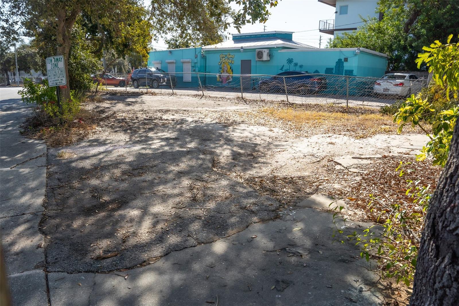 Image 2 of 7 For 30th Avenue S