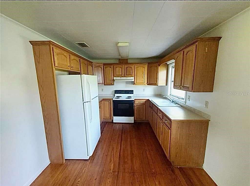 Image 2 of 6 For 1551 29th Street