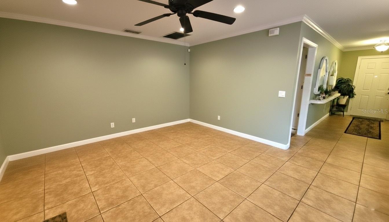 Image 7 of 20 For 6628 Blanche Court