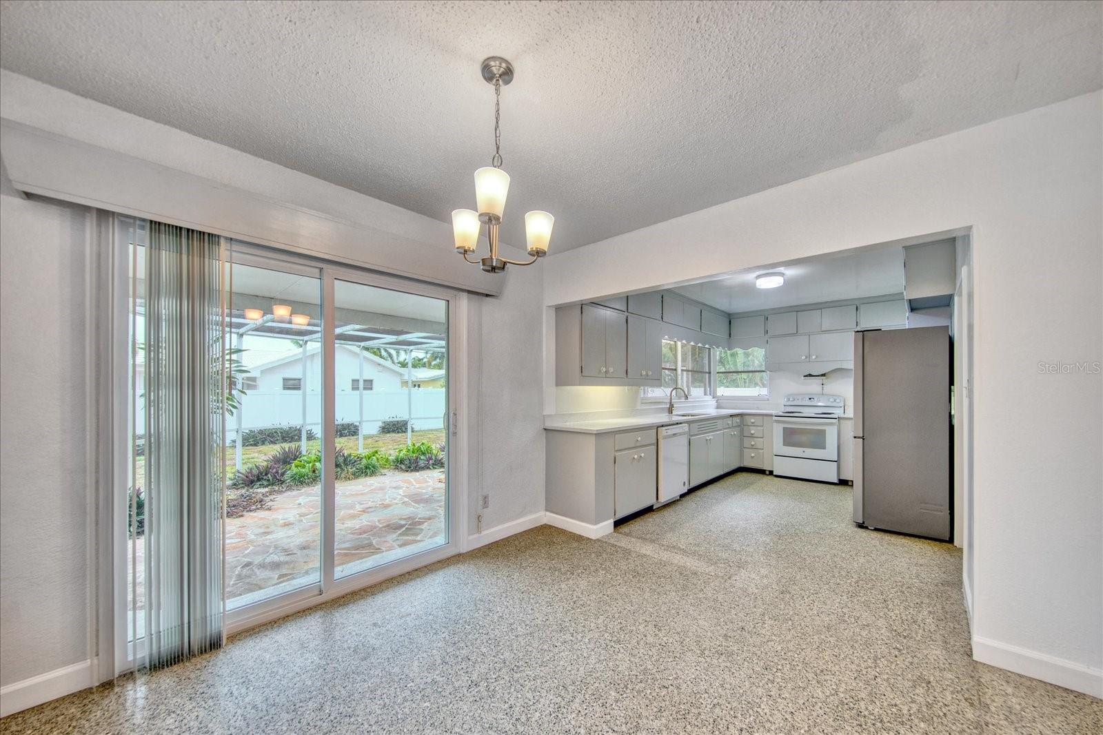 Image 10 of 22 For 106 15th Street