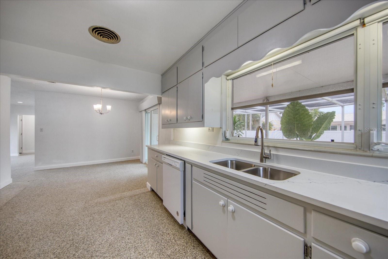 Image 14 of 22 For 106 15th Street