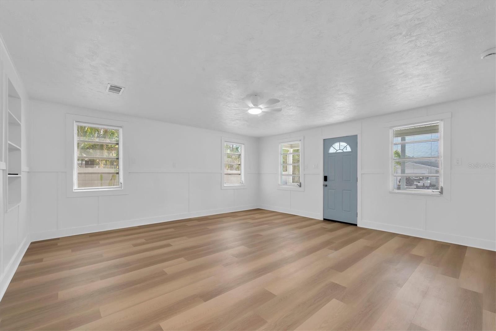 Image 13 of 41 For 358 Boca Ciega Drive