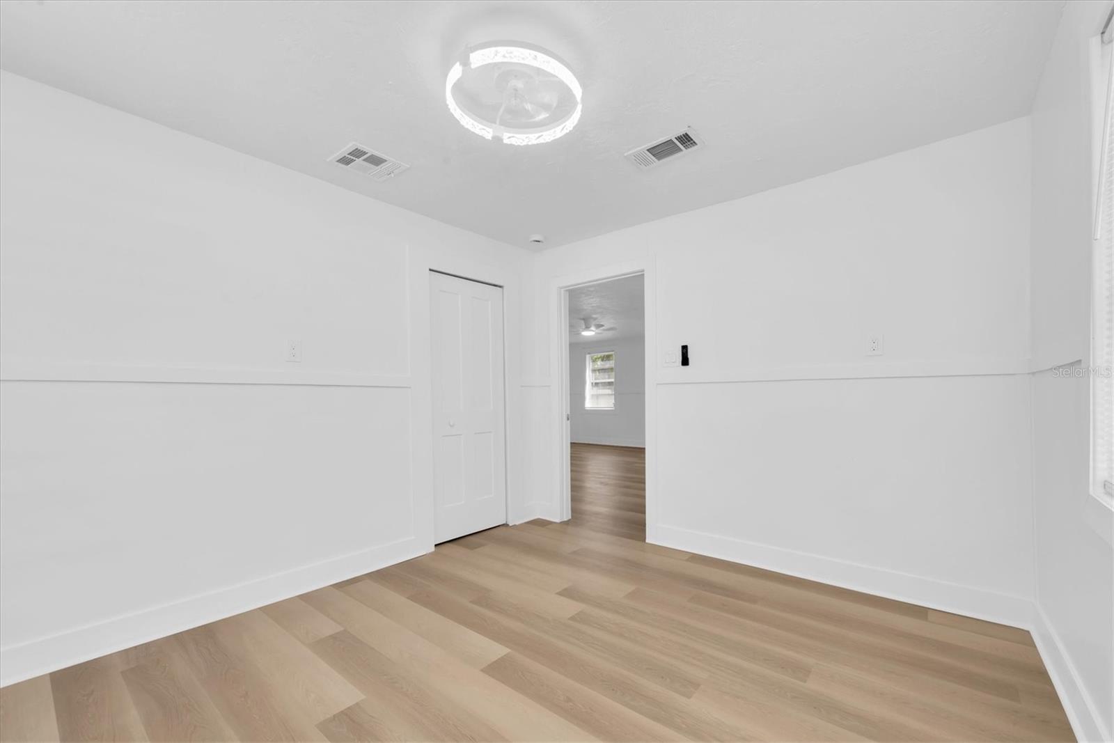 Image 23 of 41 For 358 Boca Ciega Drive