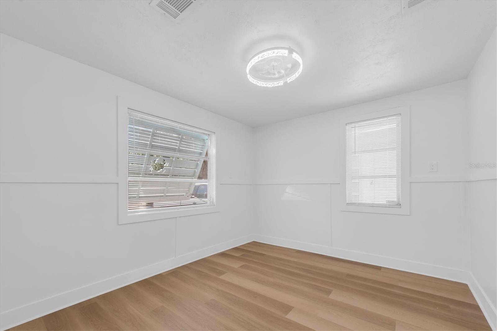 Image 24 of 41 For 358 Boca Ciega Drive