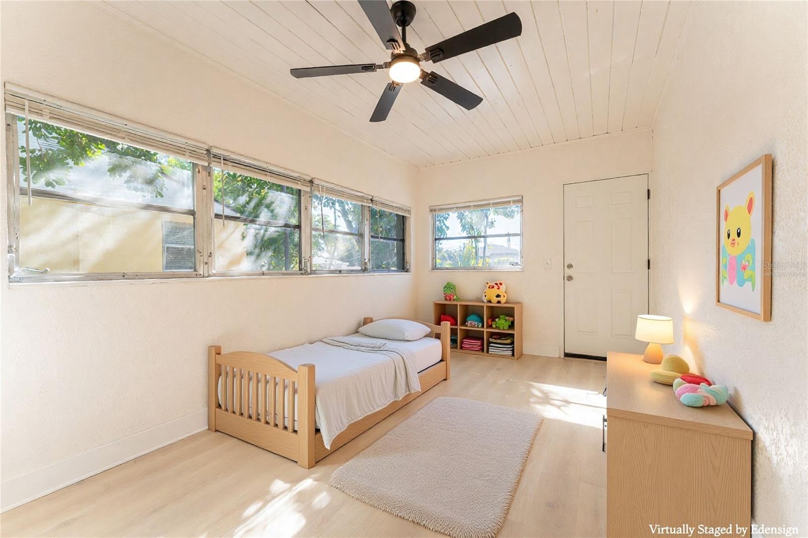 Image 14 of 21 For 2509 16th Avenue S