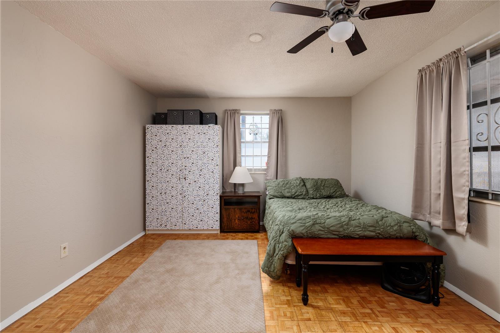 Image 10 of 20 For 525 9th Avenue N 9