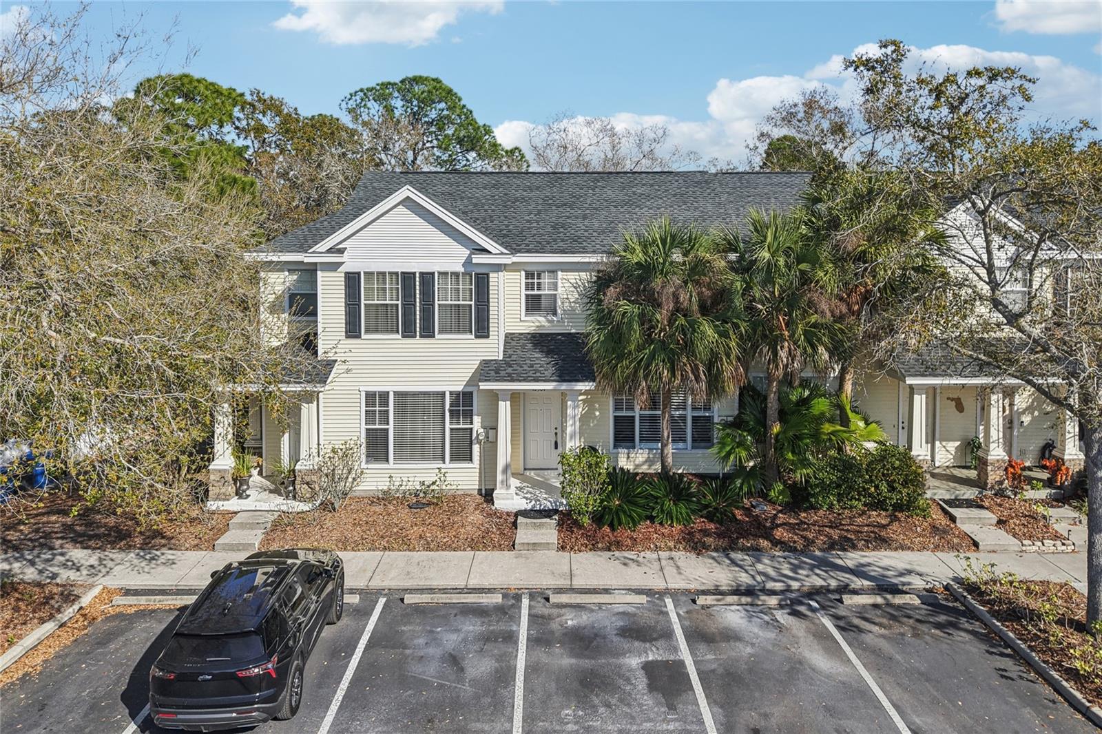 Image 30 of 58 For 12304 Country White Circle