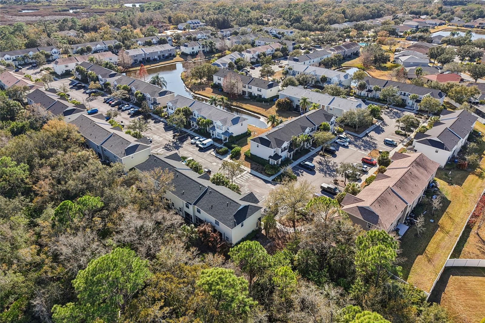 Image 36 of 58 For 12304 Country White Circle