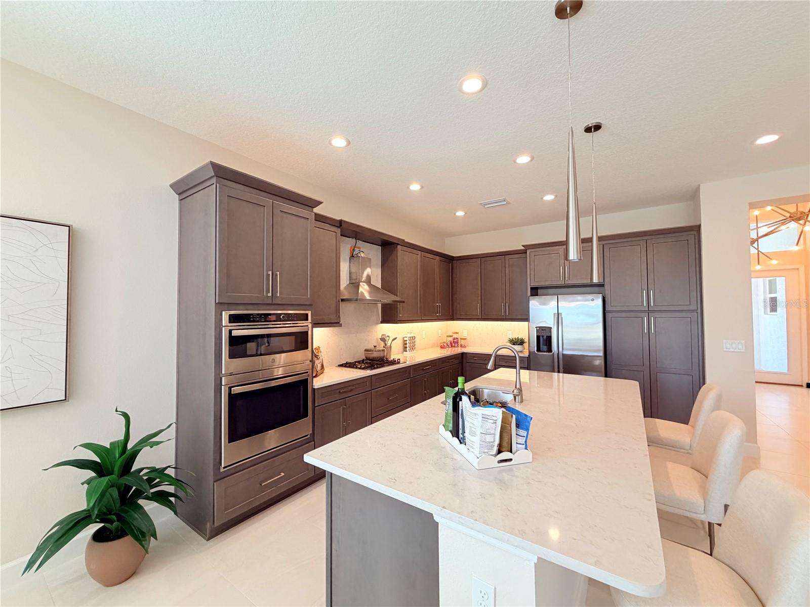 Image 10 of 32 For 32700 Neroli Street