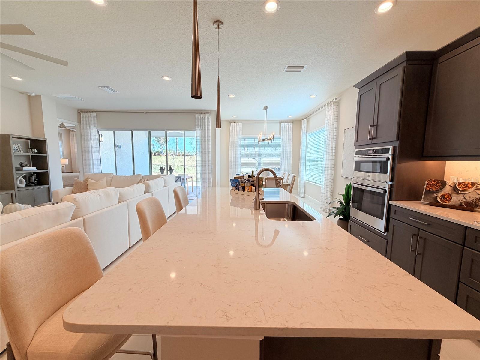 Image 12 of 32 For 32700 Neroli Street