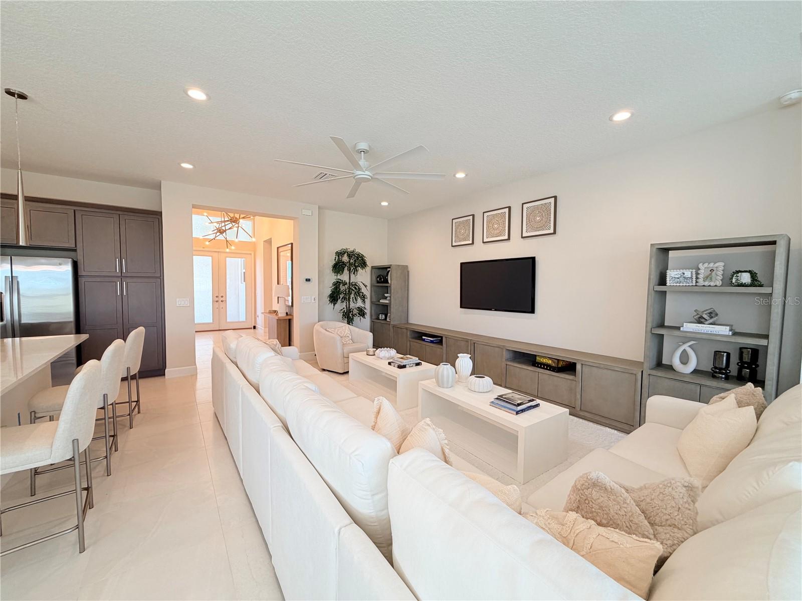 Image 18 of 32 For 32700 Neroli Street